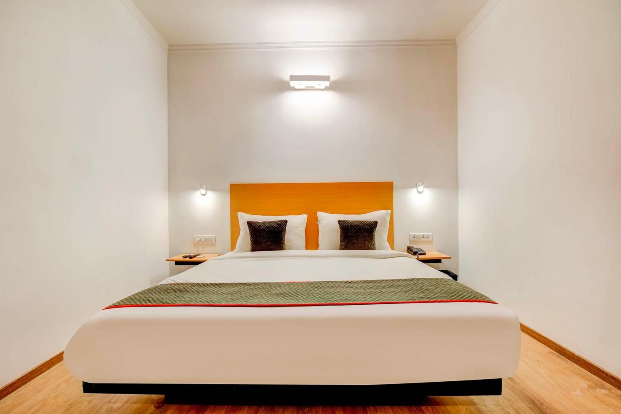 Hotel O Star Key Gurgaon Esterno foto